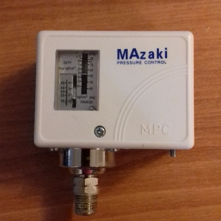 Manostat